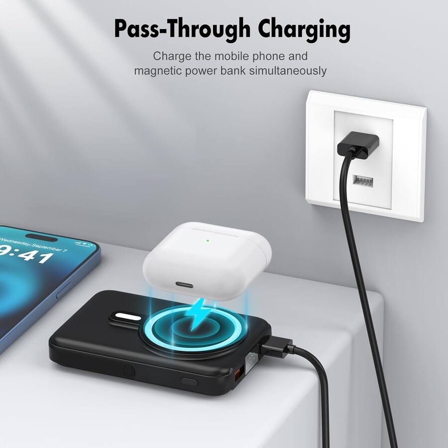 Entronix Magnetic Wireless Power Bank 10000mAh for iPhone and Android Devices – Black product image